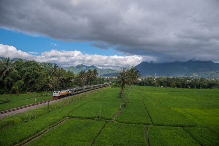 KAI-KA-Airlangga-1-11